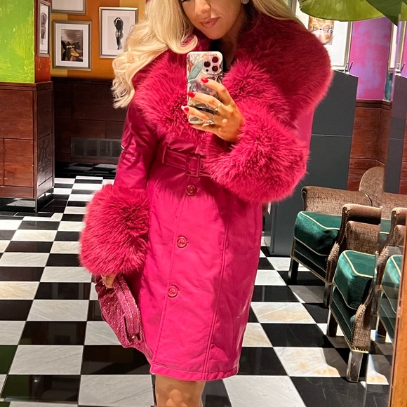 Pink Fur Trimmed Jacket with Vegan Leather Barbie Style - Picture 4 of 5